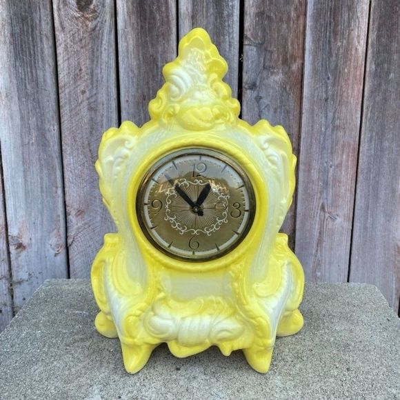 Vintage Large Yellow Ceramic Mantel Clock Works Gold Face MCM